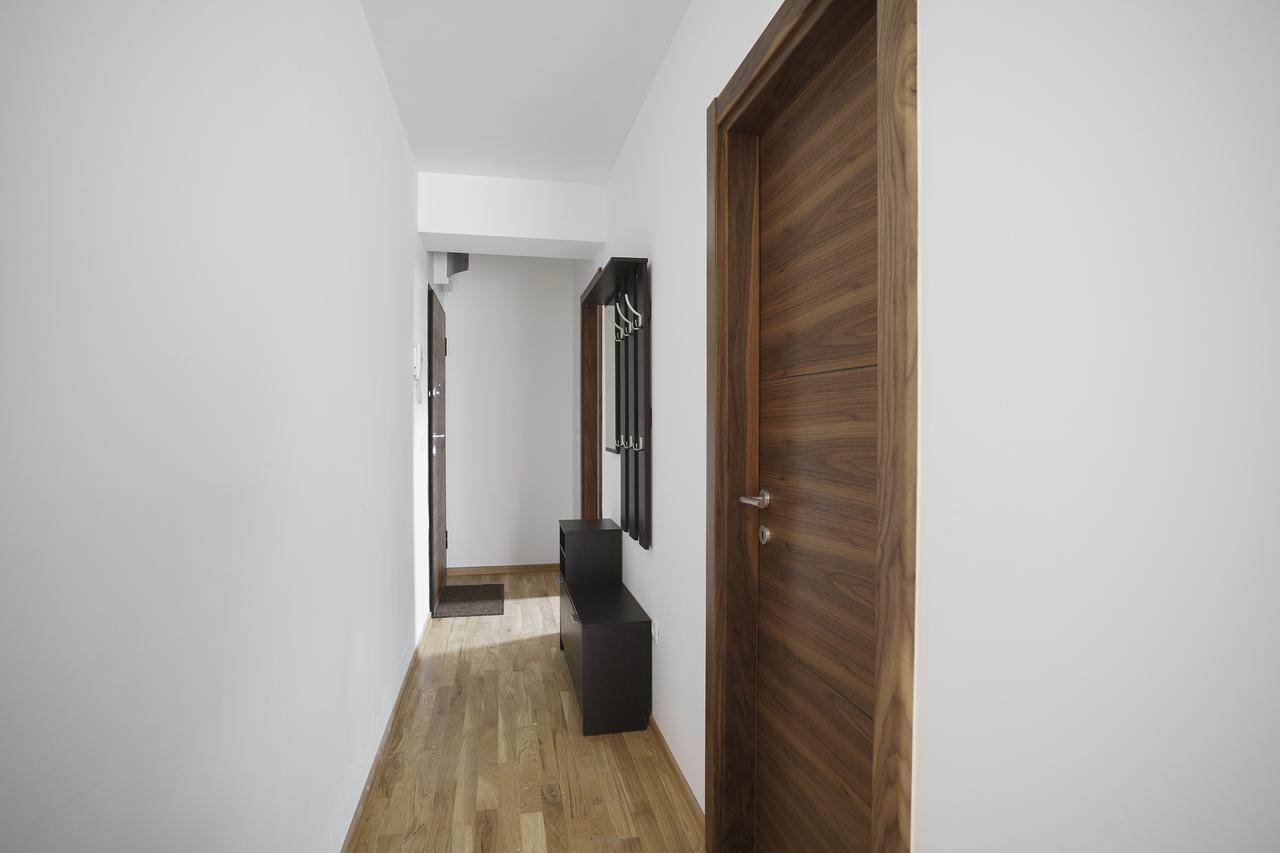 Apartments Lora Jadranskij Put Budva Bagian luar foto