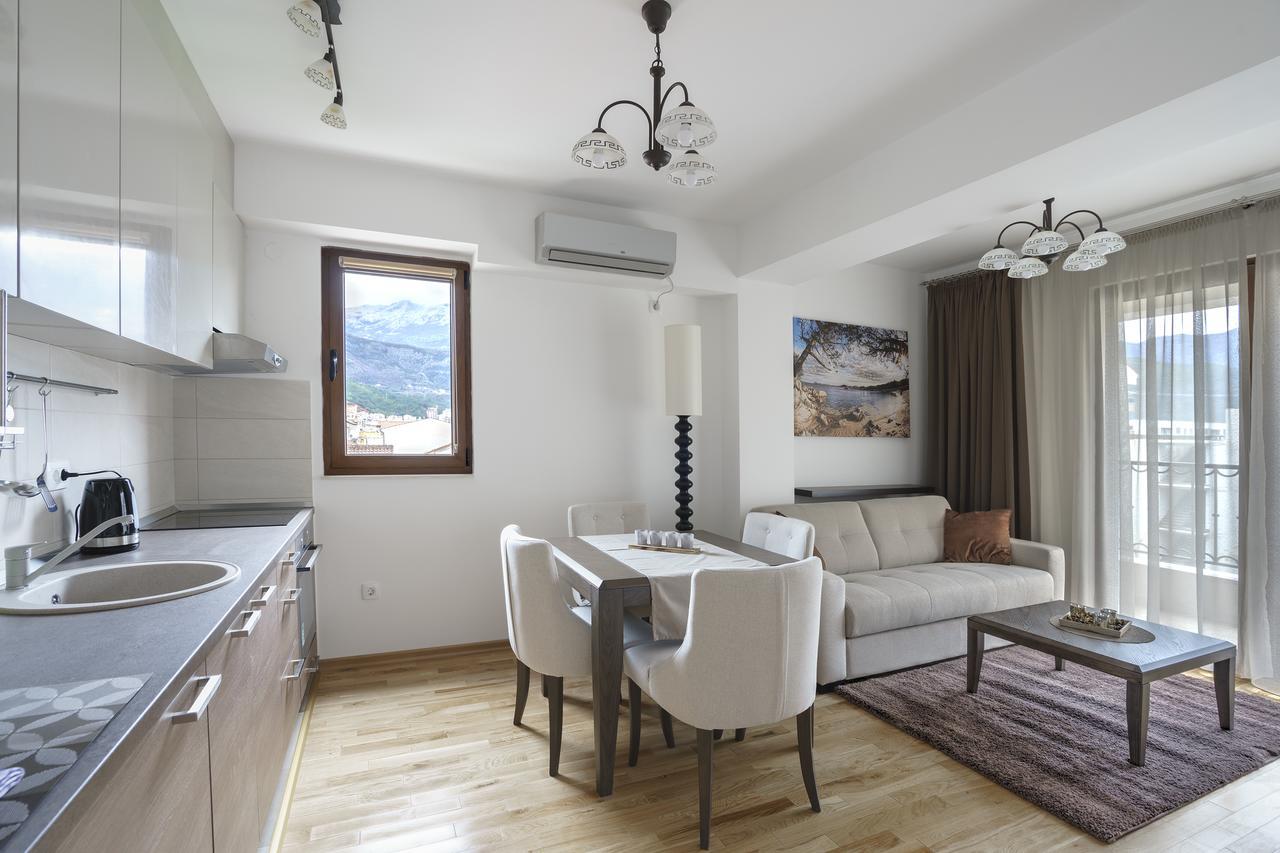 Apartments Lora Jadranskij Put Budva Bagian luar foto